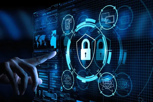 Bàn tay gõ mật khẩu phức tạp trên bàn phím